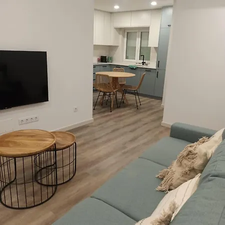 アパート Old Town Apt, 1 Min Walk To セシンブラ